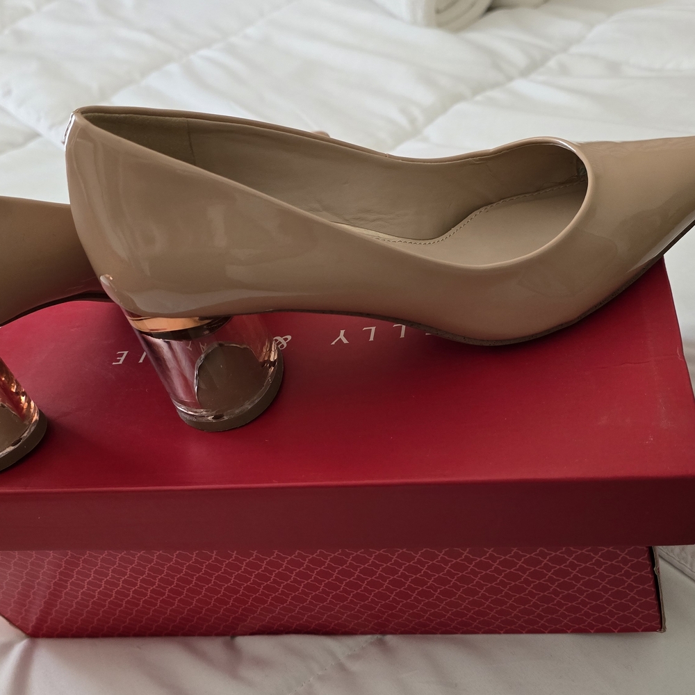 Elegant Beige Patent Leather Heels
